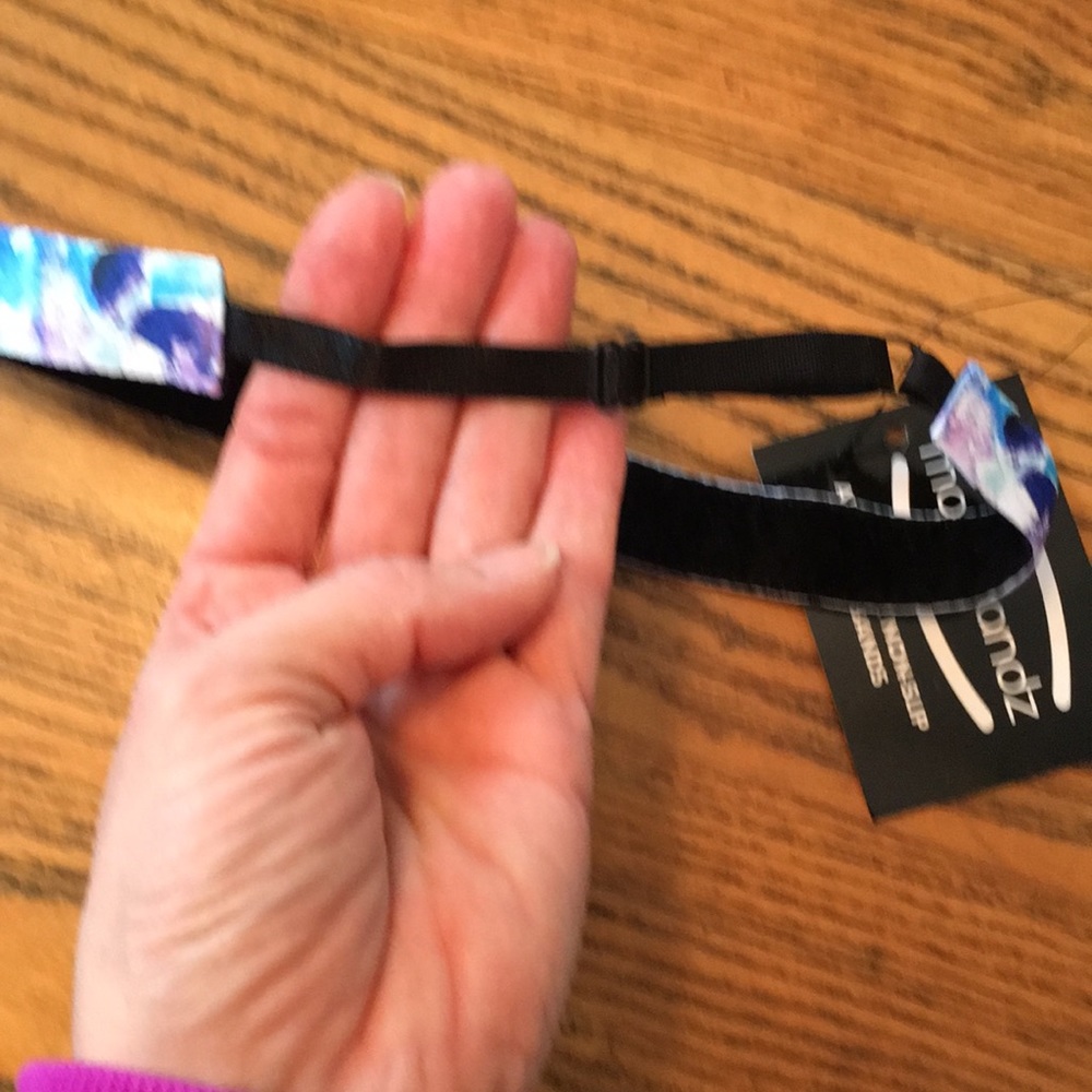 New Adjustable headband - Picture 3 of 6